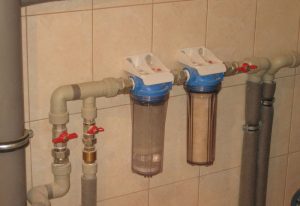 Установка проточного фильтра для воды в Рубцовске